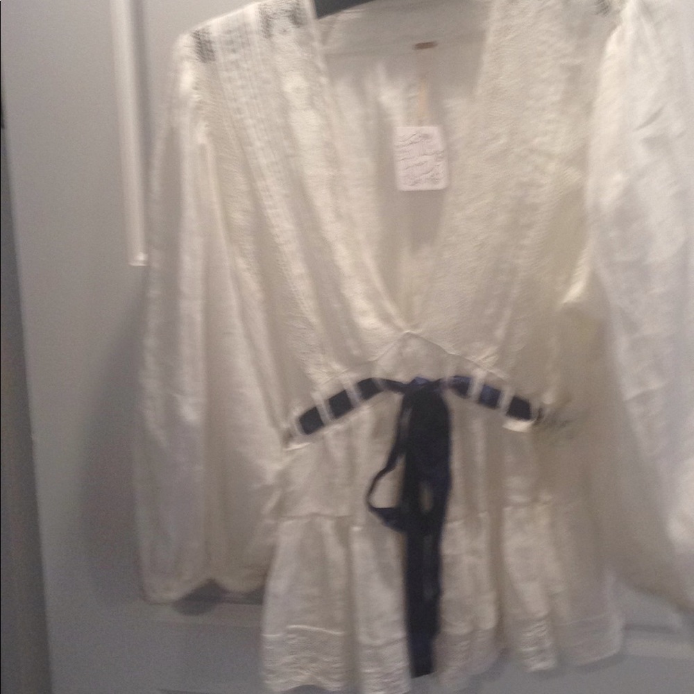 Free People favorite Romance tunic - Picture 8 of 8